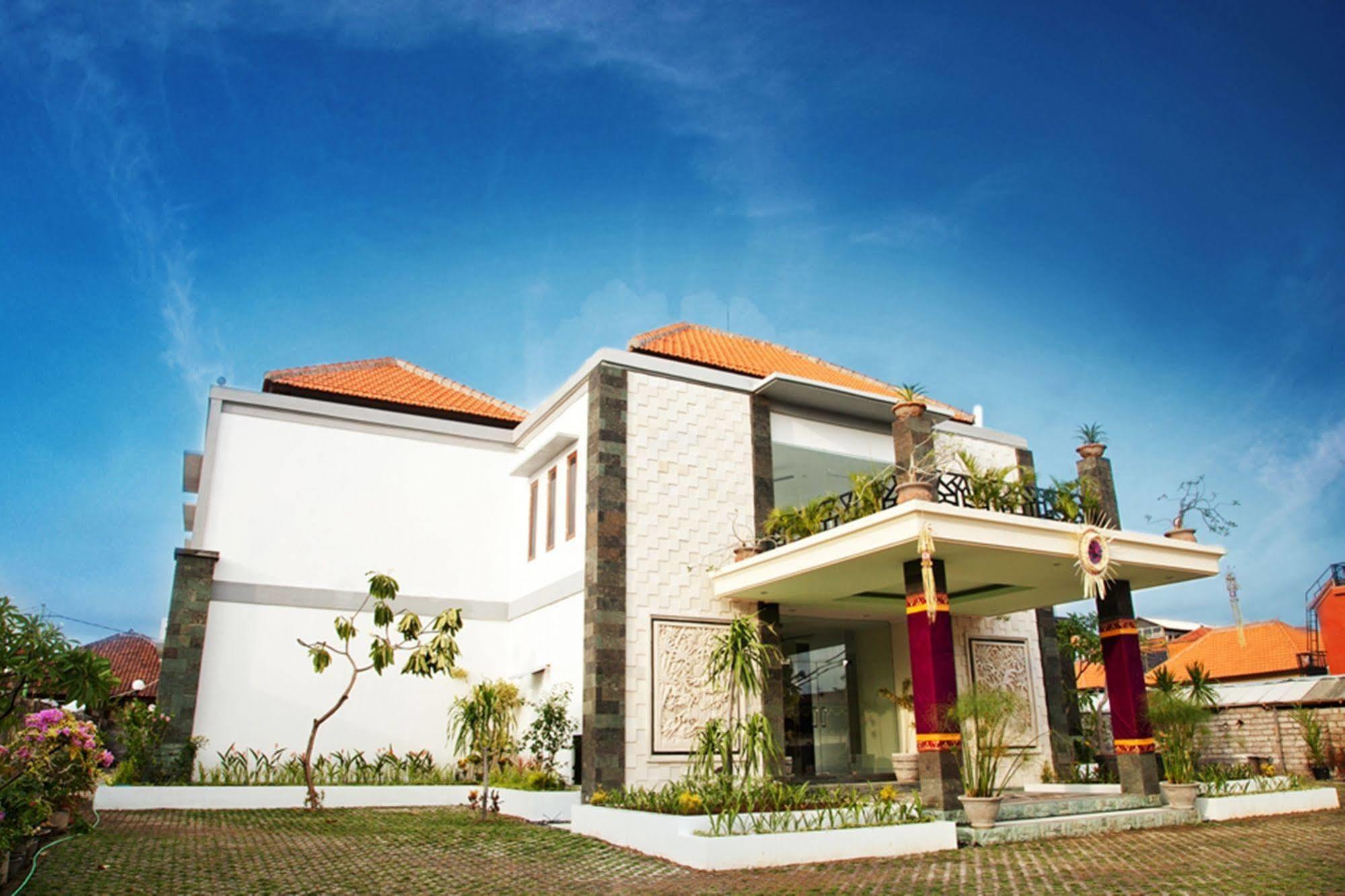 Teges Inn Kuta Kuta  Bagian luar foto