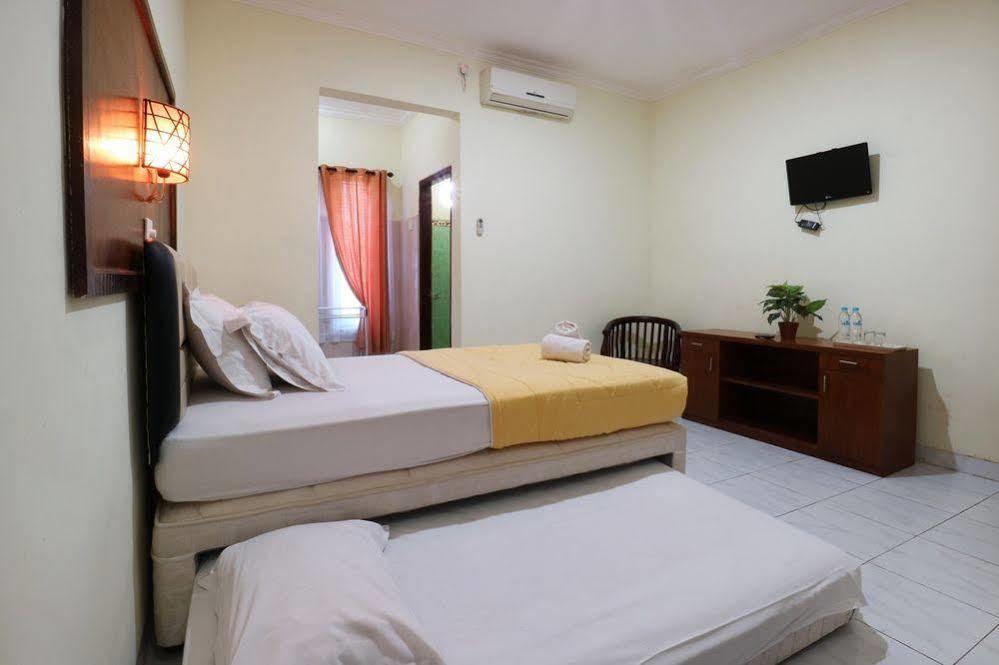 Teges Inn Kuta Kuta  Bagian luar foto